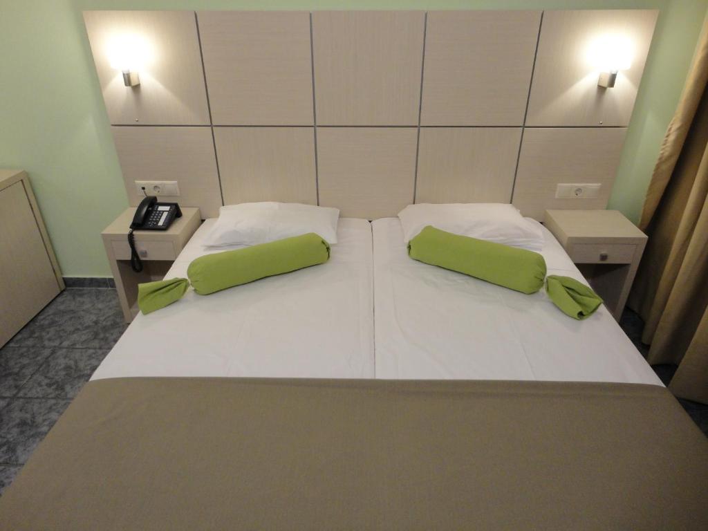 Imperial Hotel Kos Town Bilik gambar
